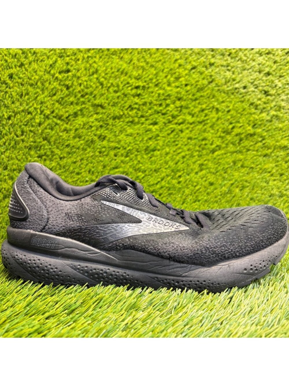 Brooks Ghost 16 Womens Size 10D Black Athletic Running Walking Shoes Sneakers